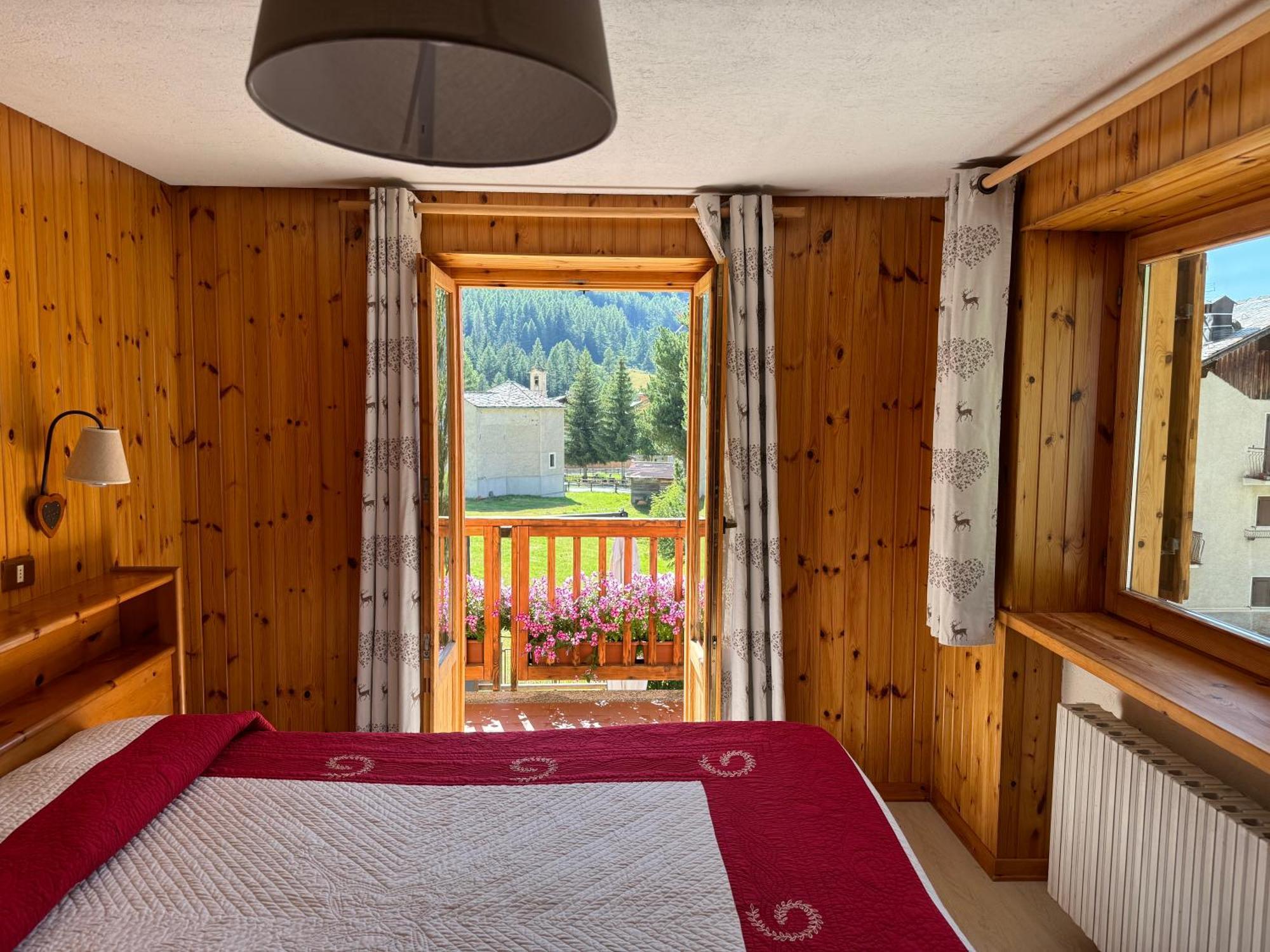 Hotel Ondezana コー​​ニュ エクステリア 写真